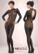 Catsuit nera a maniche lunghe con colletto.