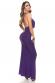 Abito lungo con scollo profondo e decorazioni sulla schiena. Viola