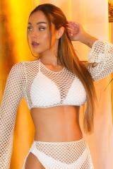 Top corto in rete con maniche lunghe avorio