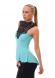 Blusa smanicata con ricamo anteriore. Celeste/nero