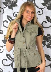 Smanicato in jeans color verde chiaro.