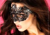 Maschera filigranata con strass. Mod. 3701