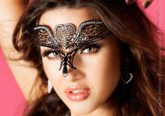 Maschera filigranata con strass. Mod. 3705