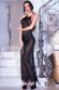 Neglig in tulle e pizzo con spacco anteriore.
