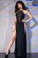 Abito lungo con ampi spacchi laterali ed inserto frontale in tulle.
