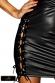 Vestito lucido con stringature chiusura laterale.