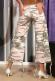 Pantaloni mimetici beige/rosa.